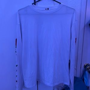 No. 8 Rose printed long sleeve.